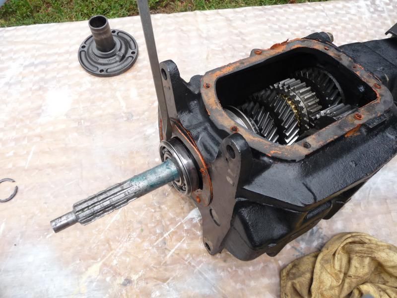 How to disassemble a Saginaw transmission Team Camaro Tech